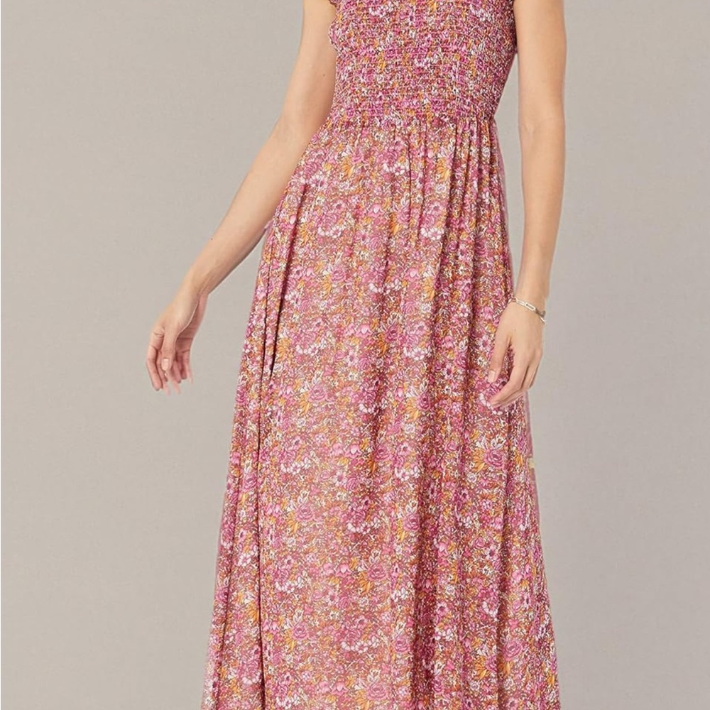 Elegant Floral Maxi Dress in Pink